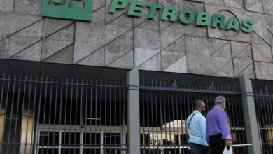Foto de Petrobras abre concurso para 373 vagas, com salário de R$ 5.563,90