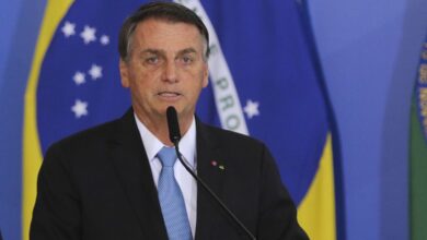 Foto de Bolsonaro diz que determinará redução da bandeira tarifária na luz