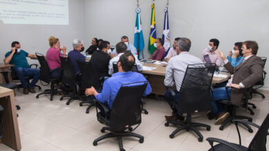 Foto de Executivo apresenta, a vereadores, projeto de lei que institui previdência complementar para servidores municipais
