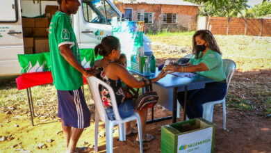 Foto de Prefeitura de Três Lagoas em parceria com a Elektro distribuem lâmpadas mais econômicas para famílias de baixa renda
